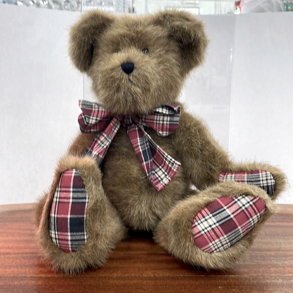 Boyds Bears Other - NWT Boyd’s bear Dustin D Bearican 16 “ plush bear